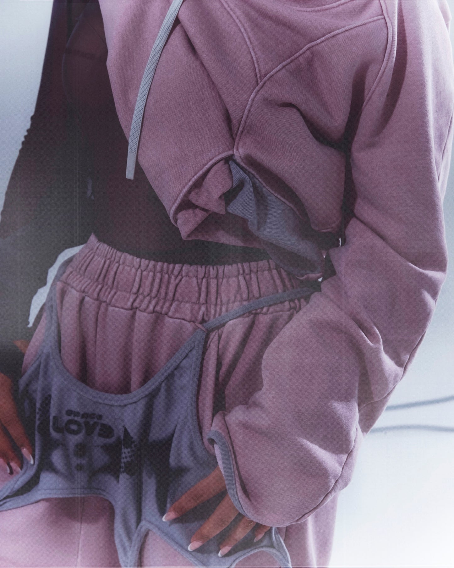 OJOS SPACE LOV3 PANTS